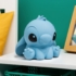 Kép 5/7 - Paladone Night lamp, Disney: Stitch™, 15 cm, Akkumulátor, USB, Szilikon, Éjszakai lámpa